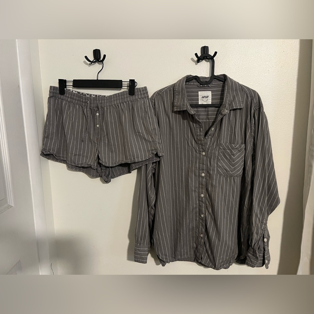 AE Aerie Striped Gray Print Women's Pajama Set Boxers and Long Sleeve Top Size M